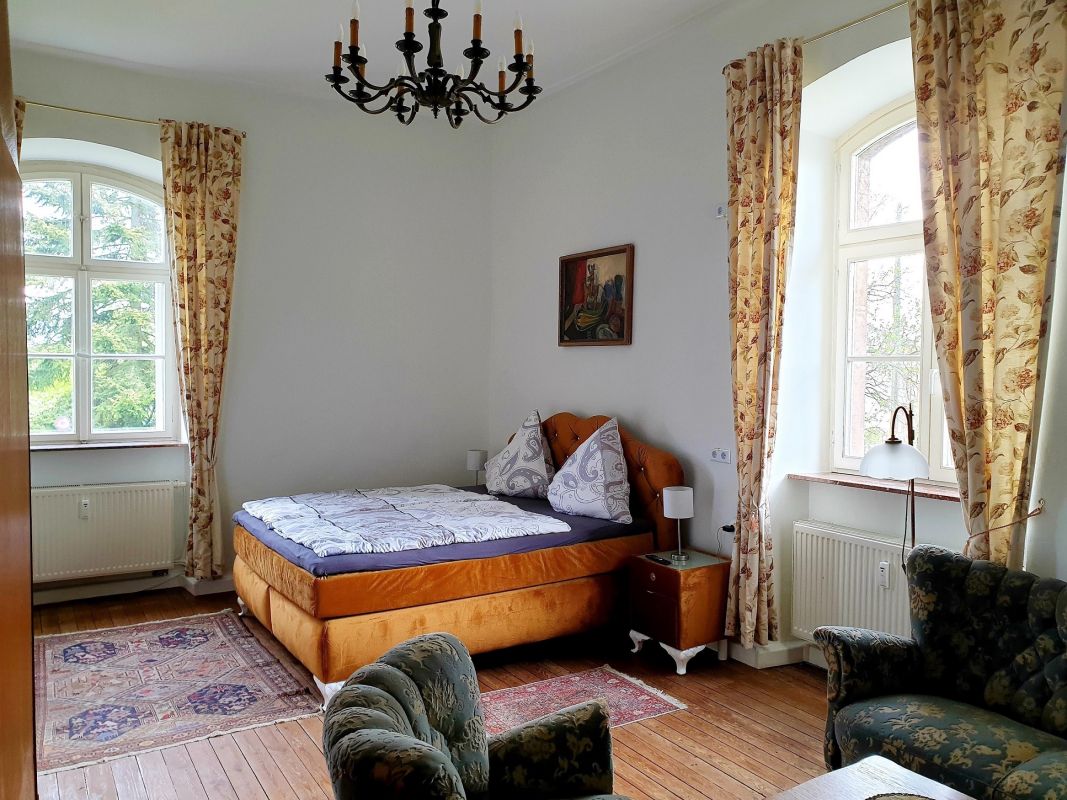 Schlafzimmer 1 Ferienwohnung Hesse von Hilbringen