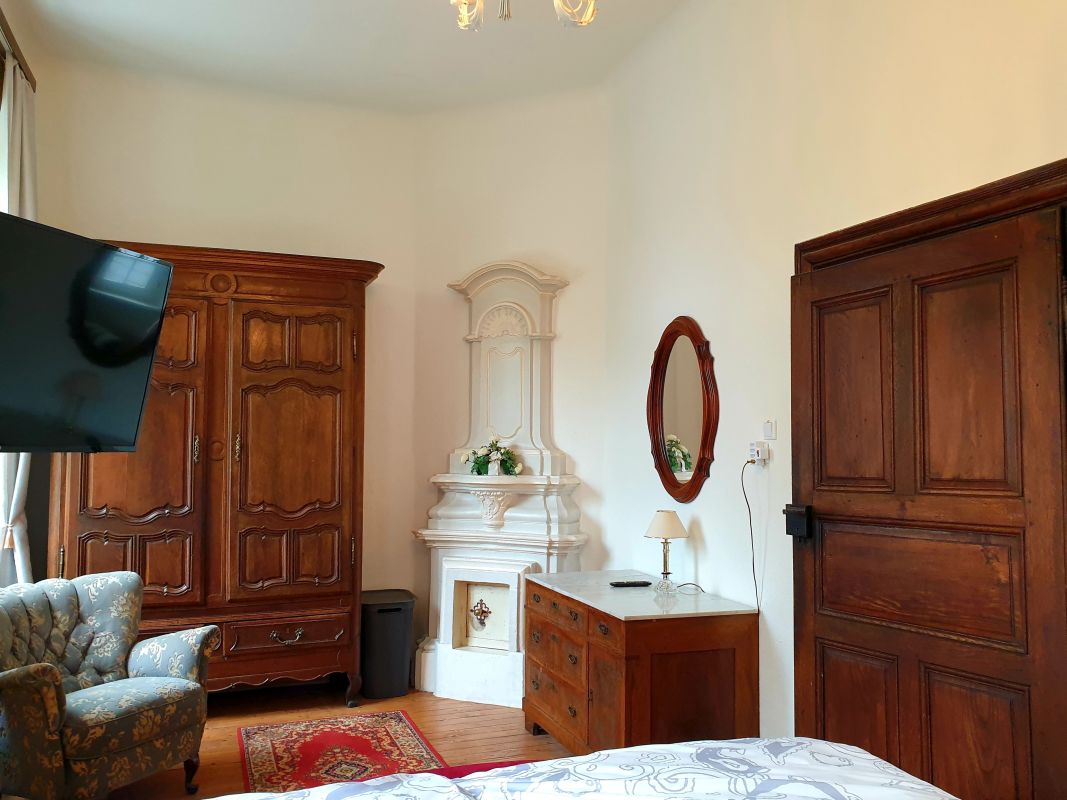 Schlafzimmer Schloss Ferienwohnung de Maurice