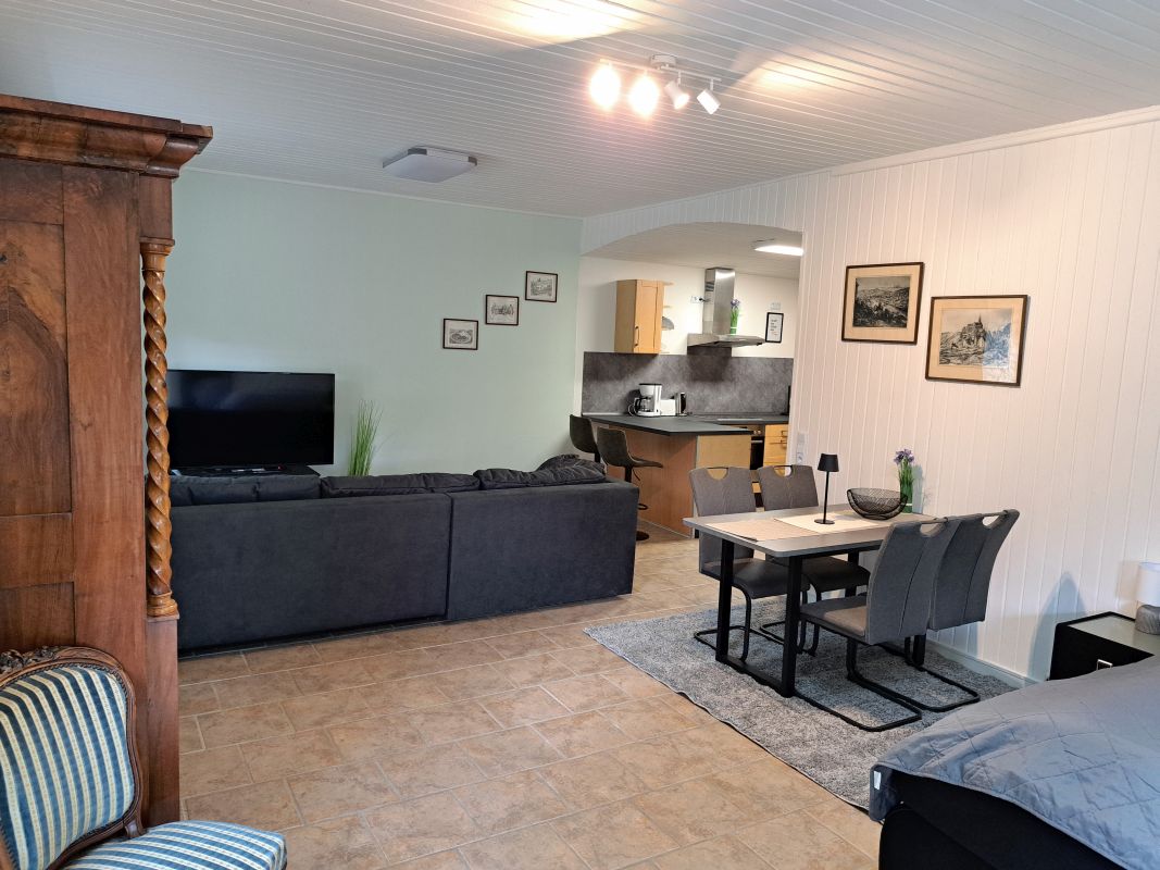 Wohnzimmer Wirtschaftsgebaeude Ferienwohnung de Malbach
